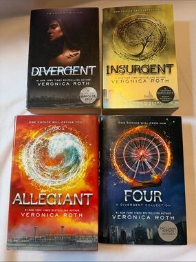 The Divergent Series  Set Books 1-4 Paperback & Hardcover Veronica Roth